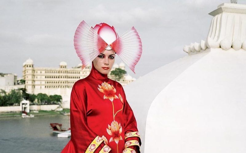  Photo Credit: 	Roadside Attractions.